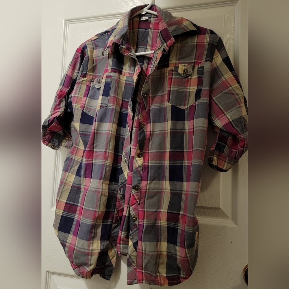 Mei Na Paid Button Down Shirt size 8